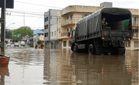 Rio Grande do Sul investiga 389 casos suspeitos de leptospirose