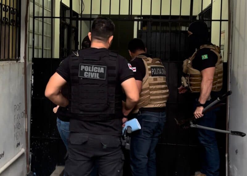 Mais 2 integrantes de ONG são presos na ‘Operação O Pai Tá Off’