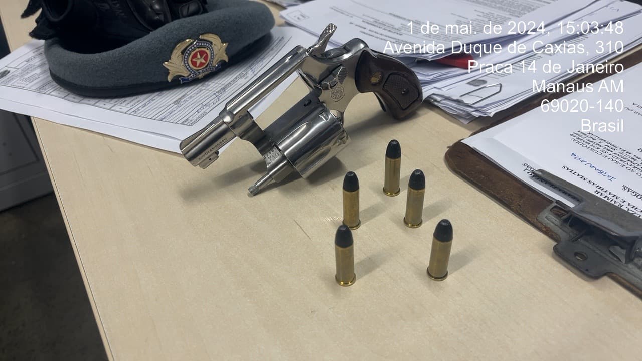 Em Manaus, homem é preso por porte ilegal de arma e munições