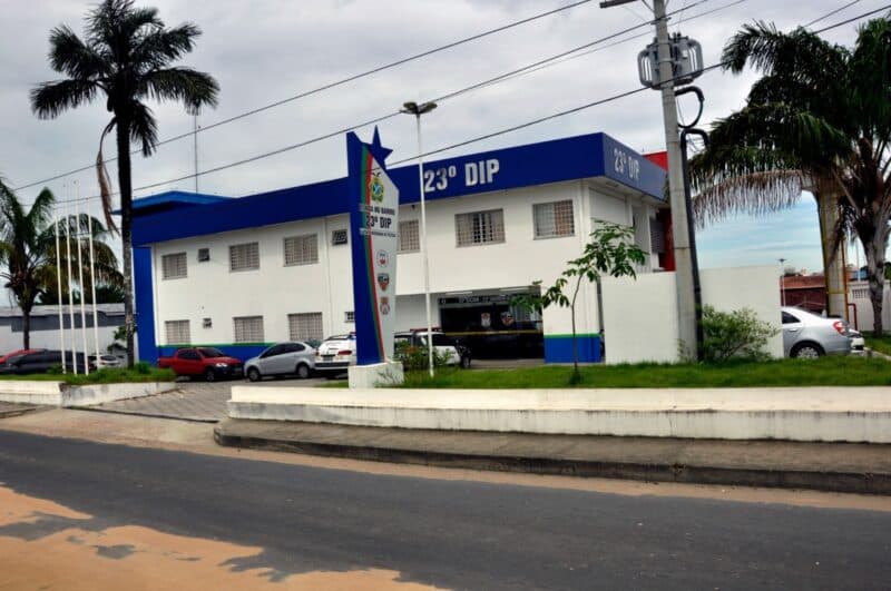 Mais dois homens são presos por roubo de R$ 4 mil ocorrido no bairro Parque 10