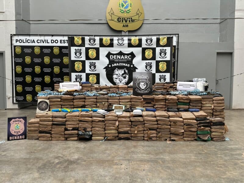 AM: mãe e filhos são presos com meia tonelada de drogas avaliada em R$ 7,5 milhões