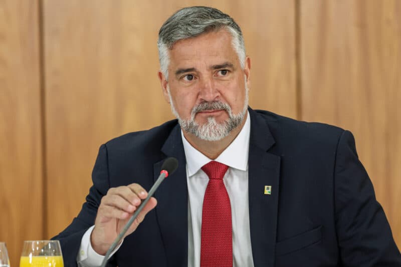 Ministro de Comunicação, Paulo Pimenta, será a autoridade federal para reconstrução do RS