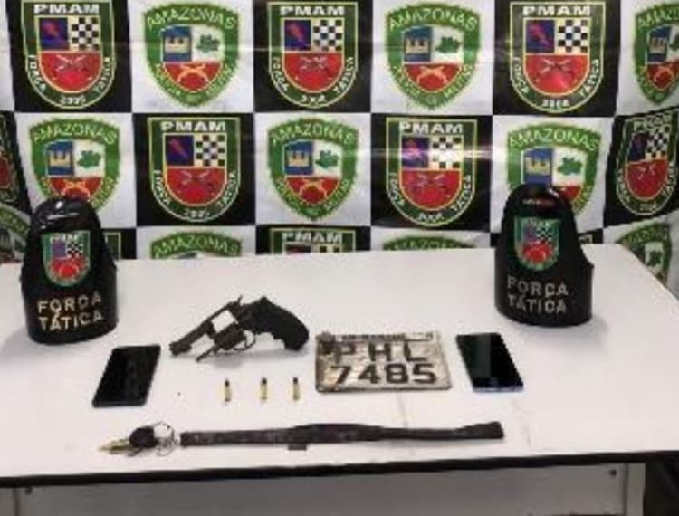 Polícia prende dois homens foragidos da Justiça; Um deles se passava por ‘mototaxista’