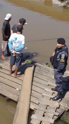 Corpo de homem é encontrado boiando em Manacapuru