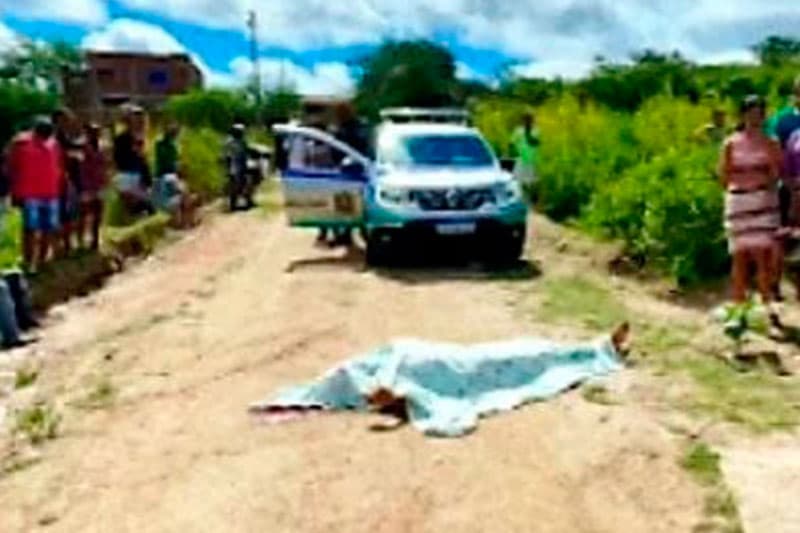 Pernambuco: homem é assassinado a tiros após sair de casa
