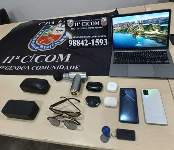 Homem é preso por furtar notebook de dentro de carro em Manaus