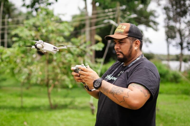 Drone, arte e técnica: oficina grátis com teoria e prática abre inscrições em Manaus