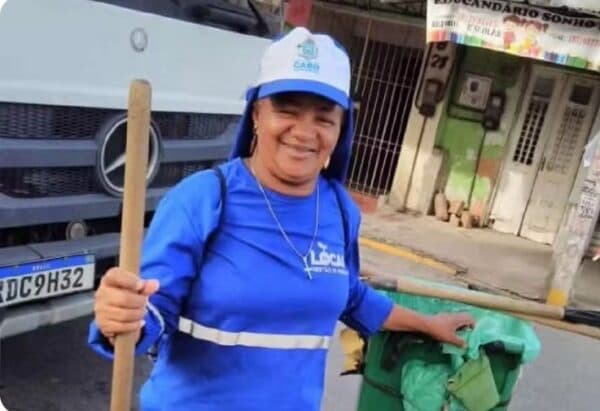 Mulher é morta a facadas após impedir que filha fosse agredida por ex-genro, no Grande Recife