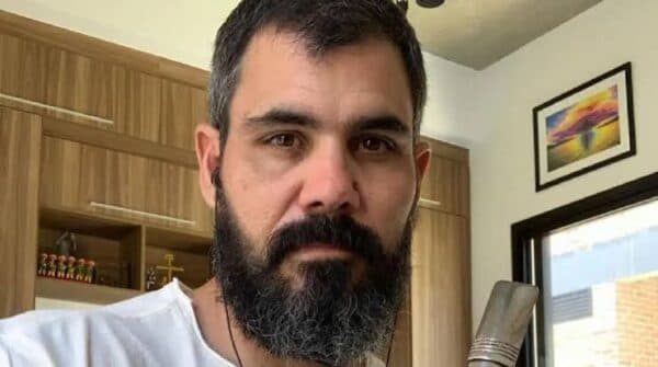 VÍDEO: Ator Juliano Cazarré causa polêmica ao defender ‘PL do aborto’