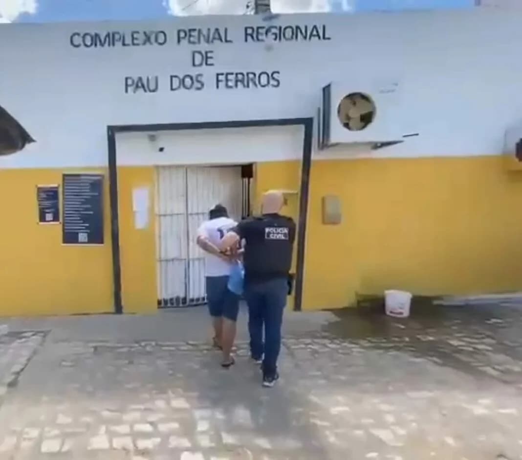 Homem tenta matar a própria mãe dentro de delegacia no interior do RN