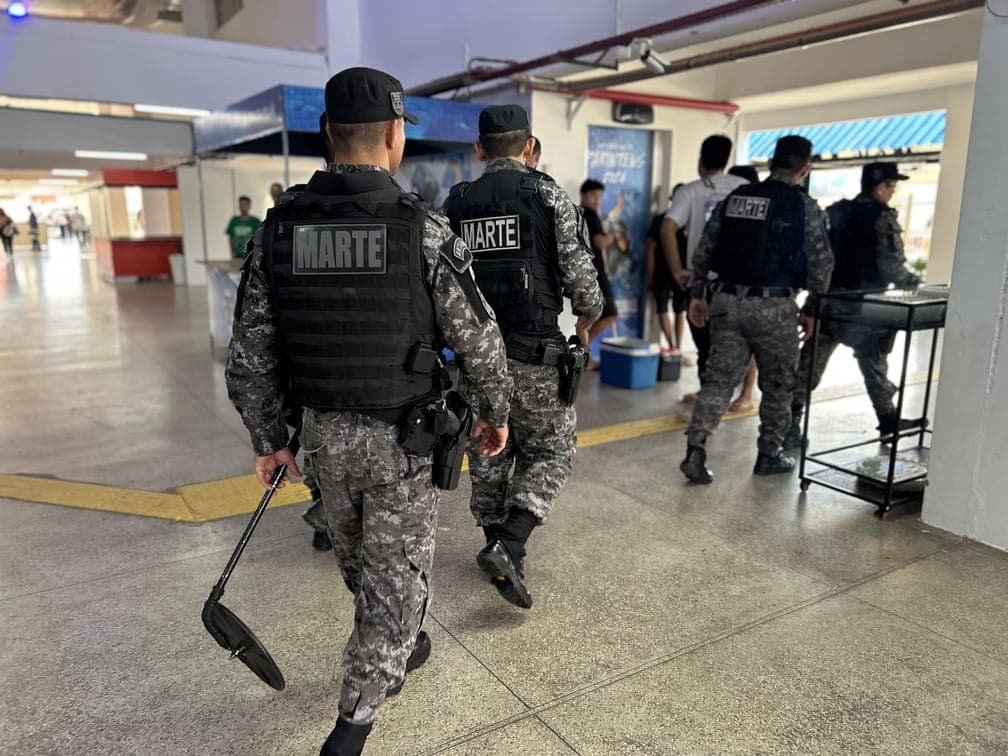 Parintins 2024: Polícia Militar do Amazonas realiza varredura antibomba no Bumbódro