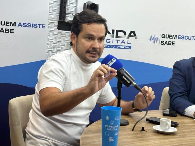 “Ele não é imperador de Manaus”, diz Capitão Alberto Neto sobre relação conflituosa de David Almeida com CMM