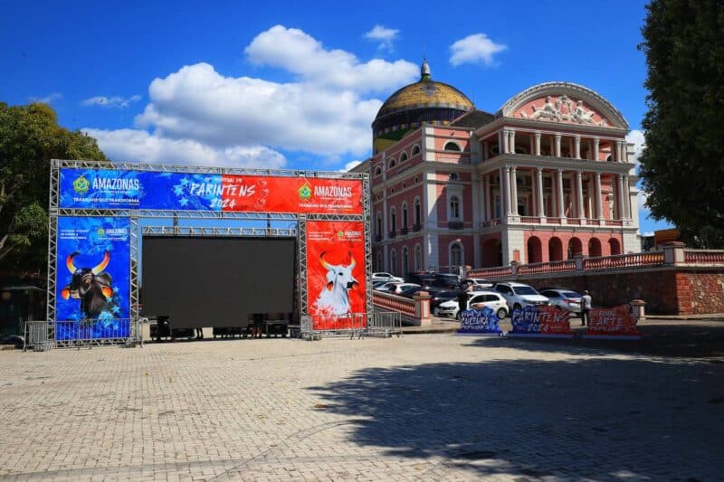 Festival de Parintins: telão no Largo São Sebastião vai transmitir ‘Festa dos Visitantes’