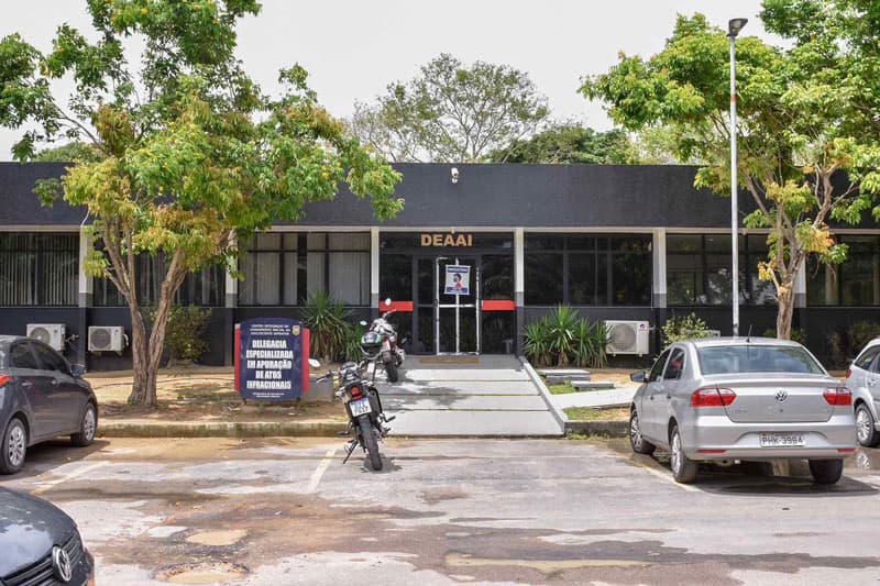 Adolescente que participou de roubo a motorista de app é apreendido em Manaus