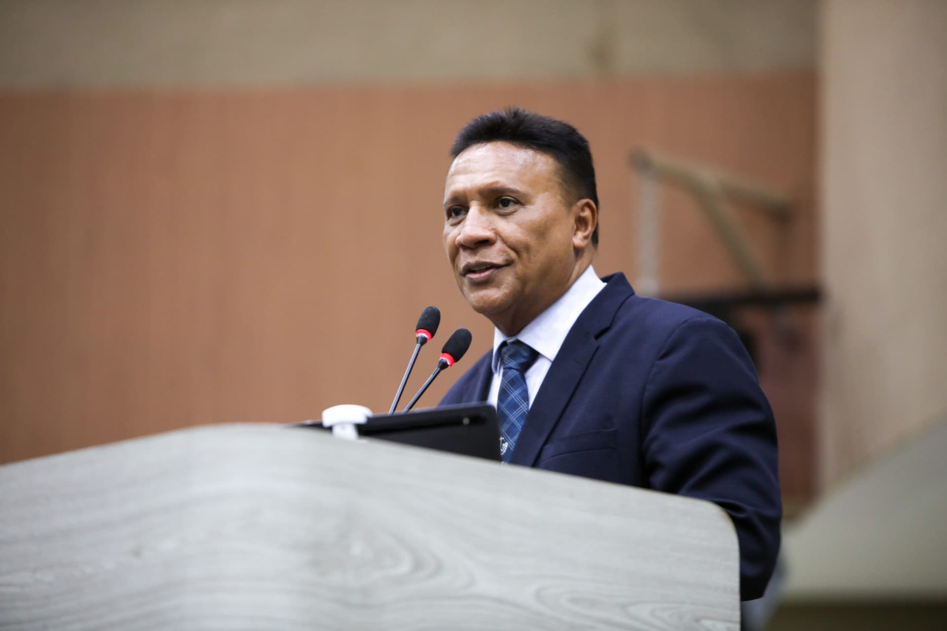 “O Bolsonaro está no meio disso”, afirma Marcel Alexandre ao falar sobre vice de Alberto Neto