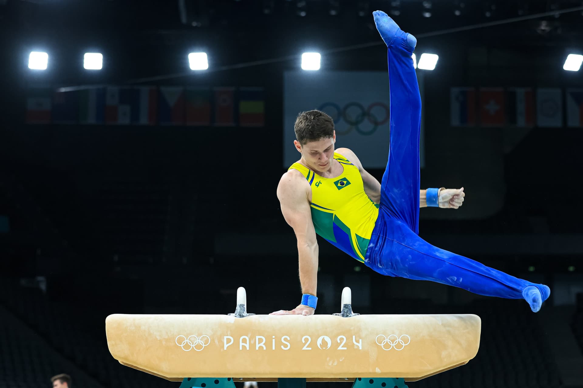 Diogo Soares garante vaga na final do individual geral da ginástica artística