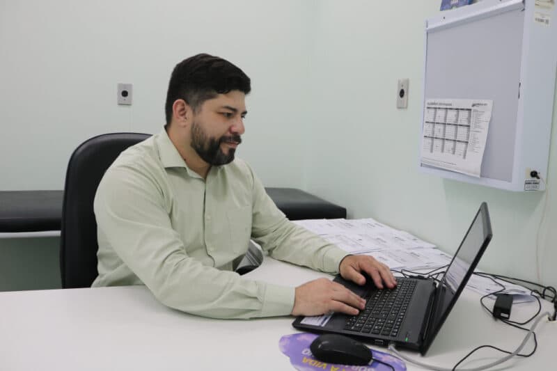 Aftas, rouquidão e dificuldades para engolir: FVS alerta para câncer de cabeça e pescoço