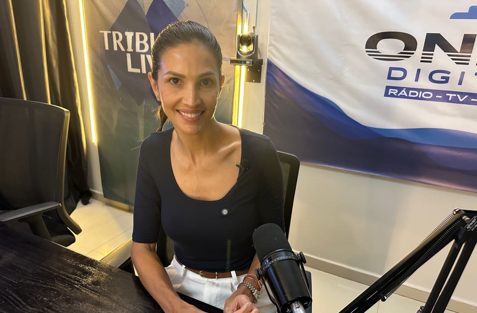 Michele Valadares propõe olhar humanizado a Parintins: “meu olhar é para dentro das estruturas”