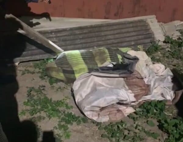 IMAGEM FORTE: Agente penitenciário é assassinado e corpo é encontrado na zona Norte de Manaus