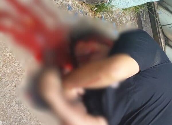 VÍDEO: Agente de portaria é crivado de bala na saída de escola em Manaus