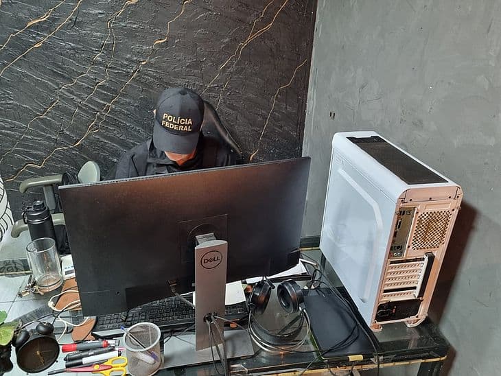 No Maranhão, homem é preso pela PF por compartilhar e armazenar pornografia infantil