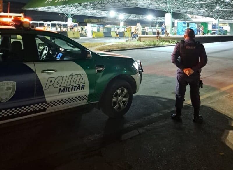 PM prende mãe que agrediu filha durante discussão, em Manaus