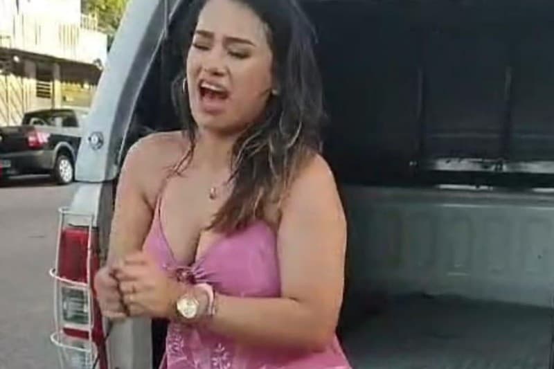 VÍDEO: mulher é presa por desacato a funcionários público de hospital em Manaus