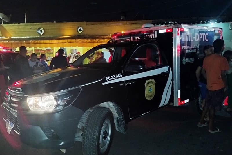 VÍDEO: homem é morto a tiros e atropelado na Avenida do Futuro em Manaus