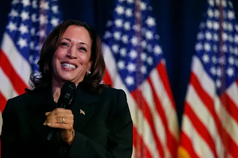 Kamala Harris é oficializada candidata pelos democratas nos EUA