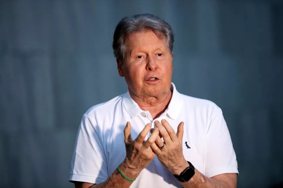 Ex-prefeito de Manaus, Arthur Neto rebate acusação de desvio de verbas de merenda escolar em sua gestão