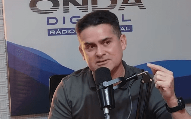 Asfalta Manaus: David Almeida responde polêmica sobre programa que prometia asfaltar 10 mil ruas em Manaus