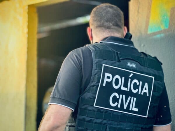 Padrasto é preso por estuprar enteada de 14 anos no município de Iranduba