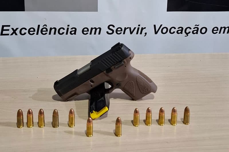 PM prende homem com arma de fogo na zona Norte de Manaus