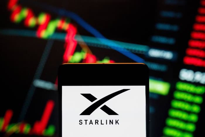 Governo federal monitora operação da Starlink após bloqueio determinado pelo STF