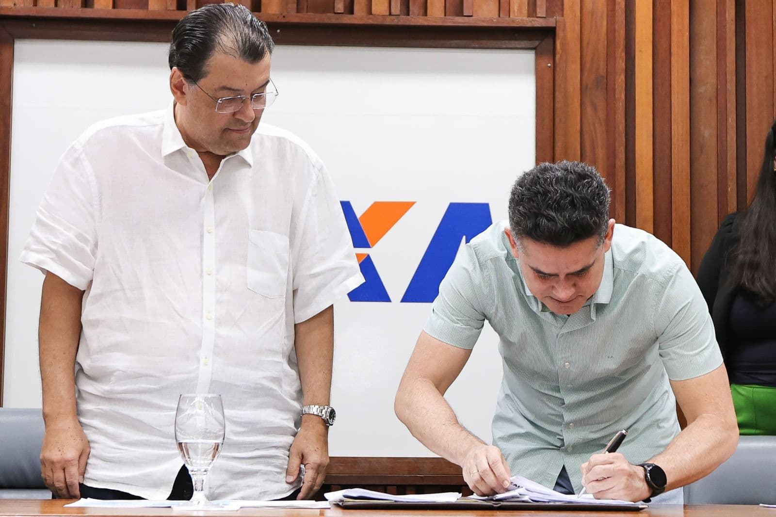 Prefeito de Manaus assina contrato para a construção de 960 moradias pelo programa “Minha Casa, Minha Vida”