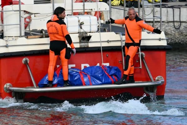 Promotor italiano abre investigação de homicídio culposo sobre naufrágio de iate