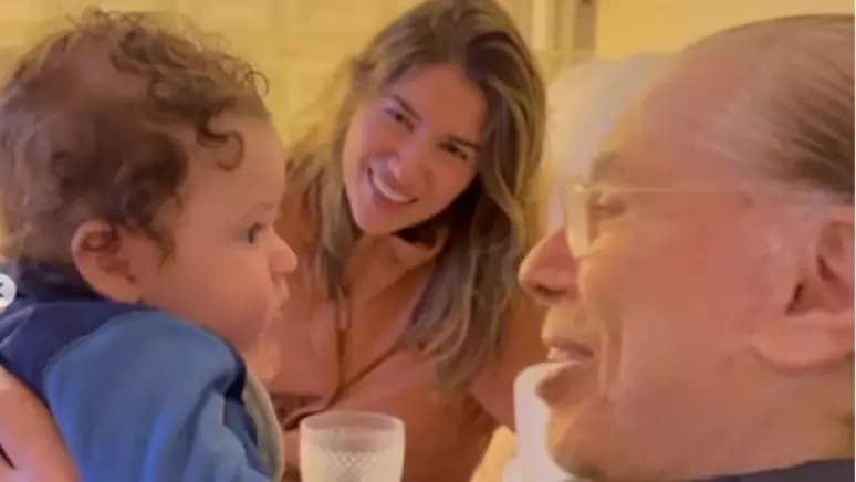 Alexandre Pato publica vídeo inédito de Silvio Santos com neto