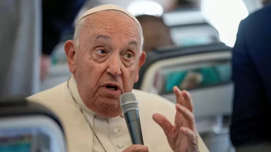 Papa Francisco sofreu “dois episódios de insuficiência respiratória aguda”, informa o Vaticano