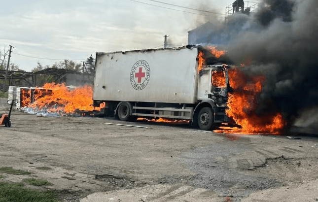 Três pessoas morrem durante ataque a comboio da Cruz Vermelha, na Ucrânia