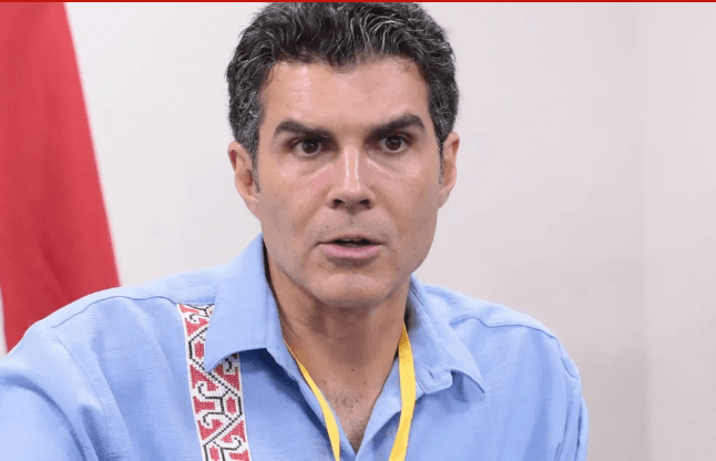 Avião com governador do Pará faz pouso forçado devido à fumaça das queimadas