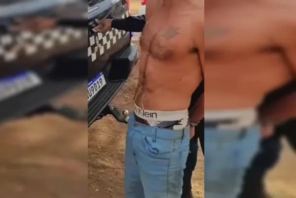 Homem espanca mulher e depois se esconde dentro de sofá para não ser preso no DF