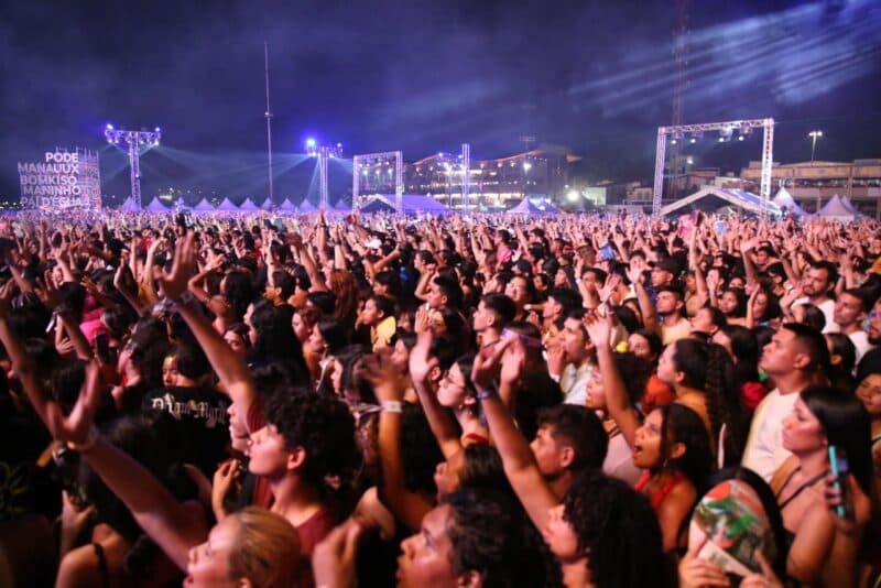 VÍDEO: primeira noite do ‘Manaus Passo a Paço 2024’ reúne quase 180 mil pessoas