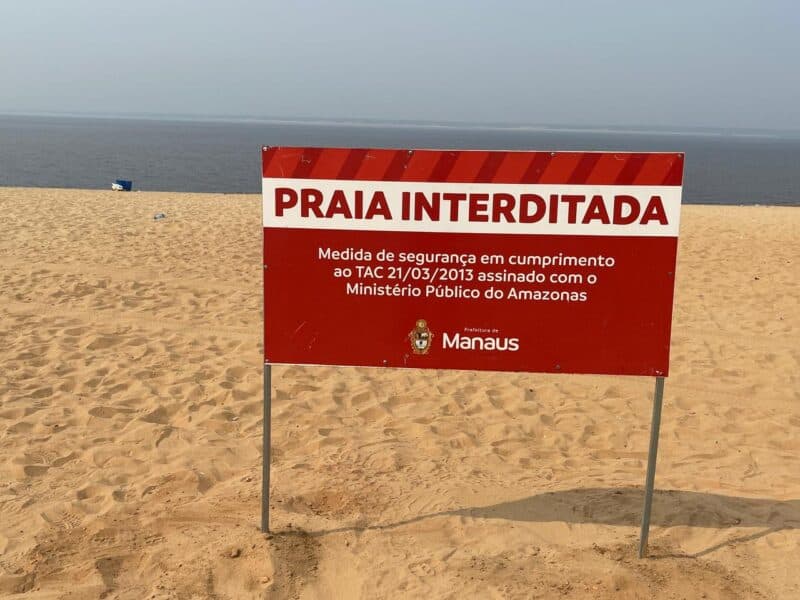 URGENTE: Banho na Ponta Negra está proibido devido à estiagem