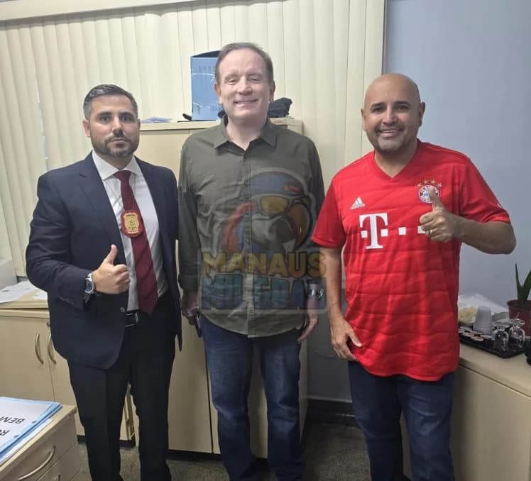 Roberto Cabrini está em Manaus produzindo reportagem sobre o Caso Djidja Cardoso