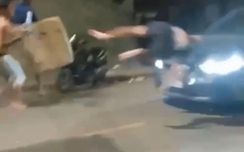 VÍDEO: Jovem acaba sendo atropelado enquanto atirava com arma de gel