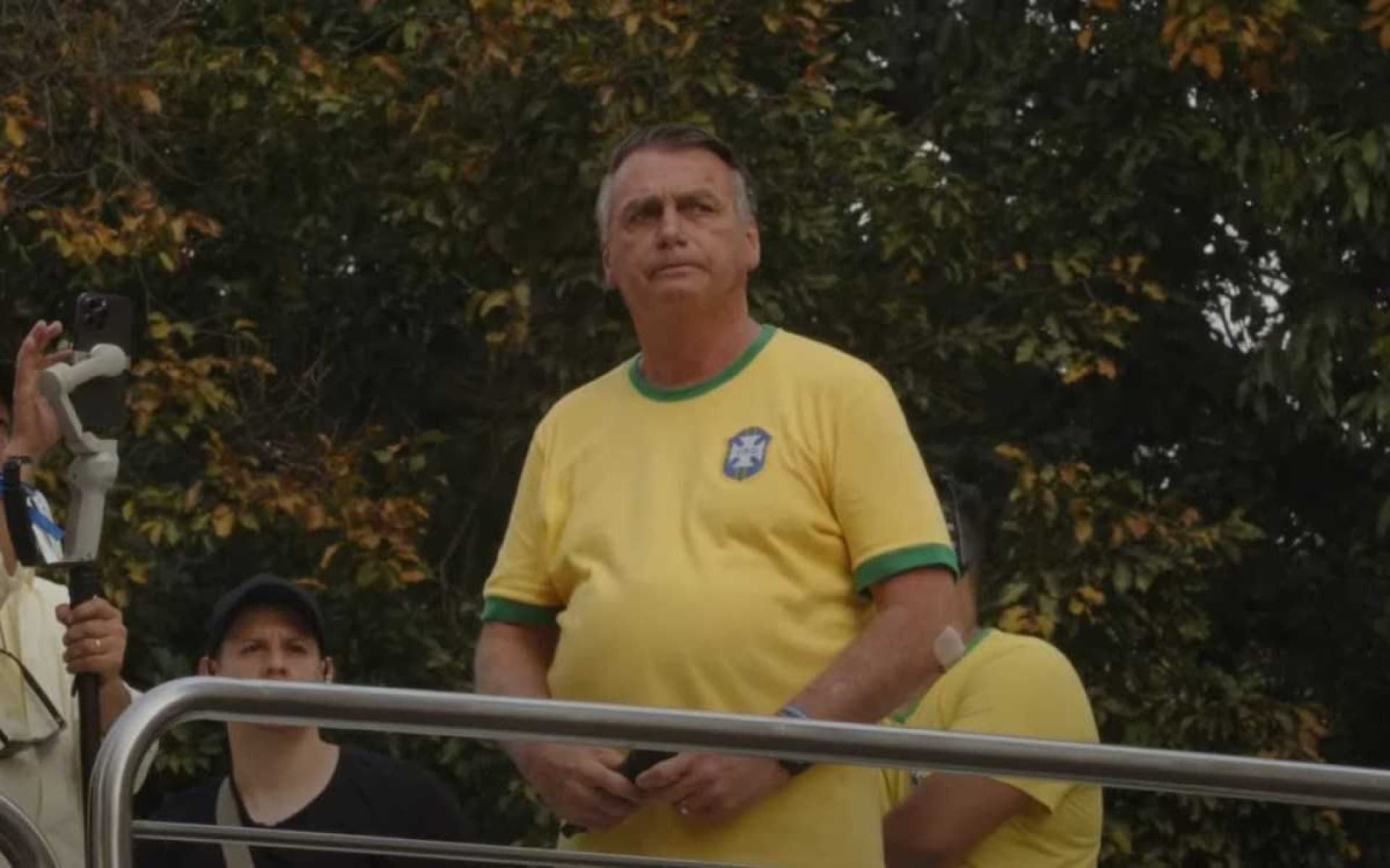 Bolsonaro defende anistia dos condenados por 8/1 e chama Alexandre de Moraes de ditador