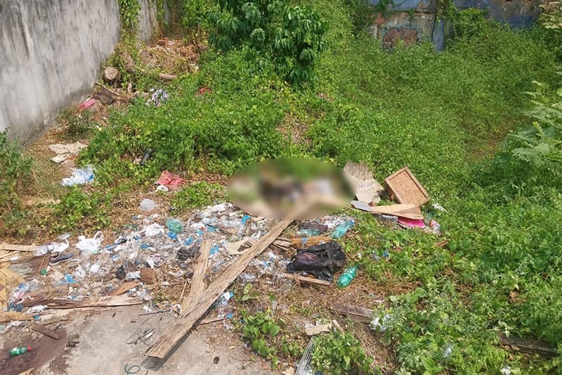 Morador de rua encontra corpo em terreno baldio, no Centro de Manaus