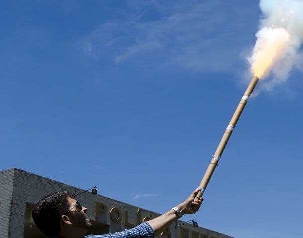 Fogos de artifício só poderão ser soltos entre 9h e 21h em municípios do AM