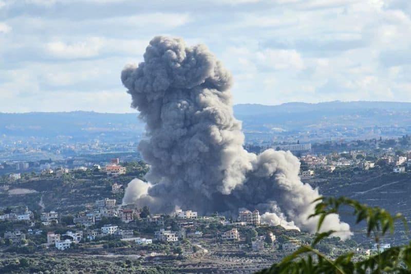 VÍDEO: Hezbollah ataca com mais de 100 foguetes norte de Israel neste domingo (22)