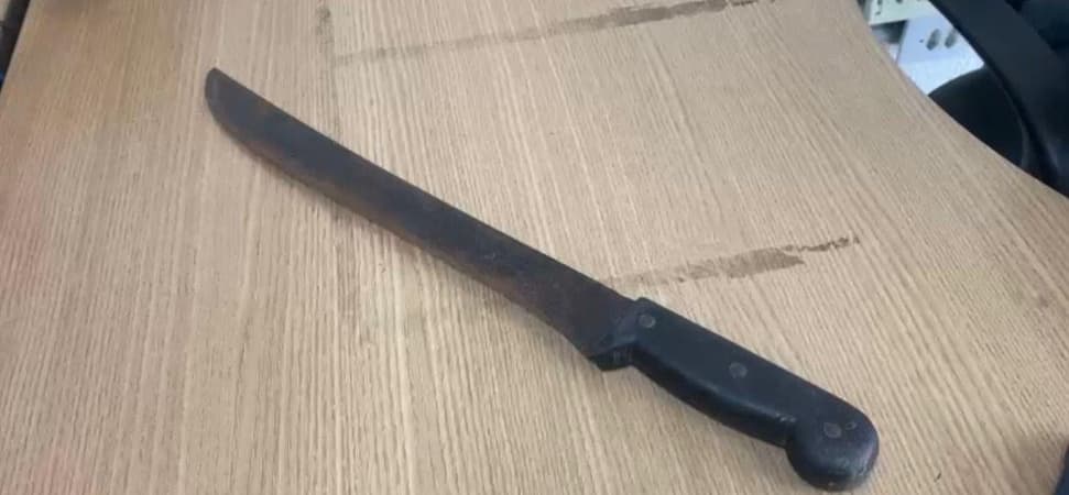 Mulher é presa após cortar o pênis do marido durante discussão em Rondônia